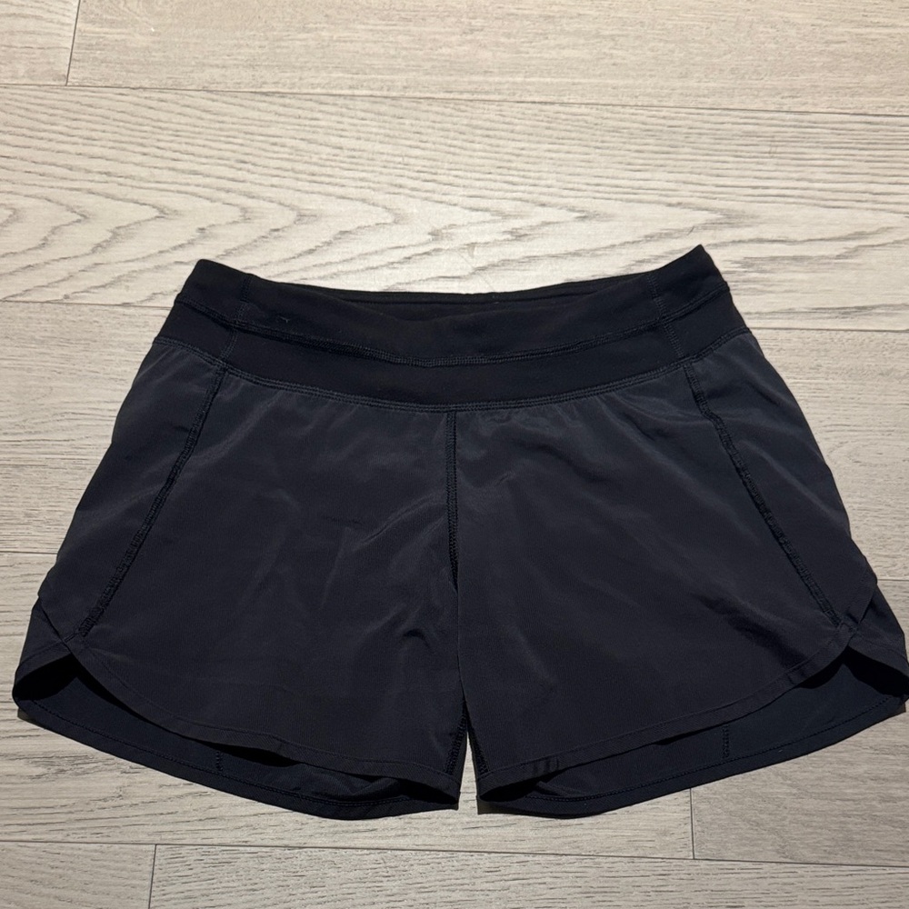 Ivivva Kids black Shorts size 14